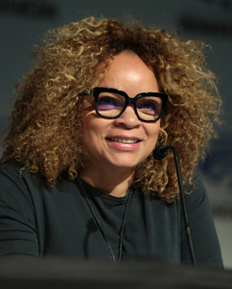 Ruth E. Carter at 2018 WonderCon. Photo by Gage Skidmore (CC BY-SA 3.0)