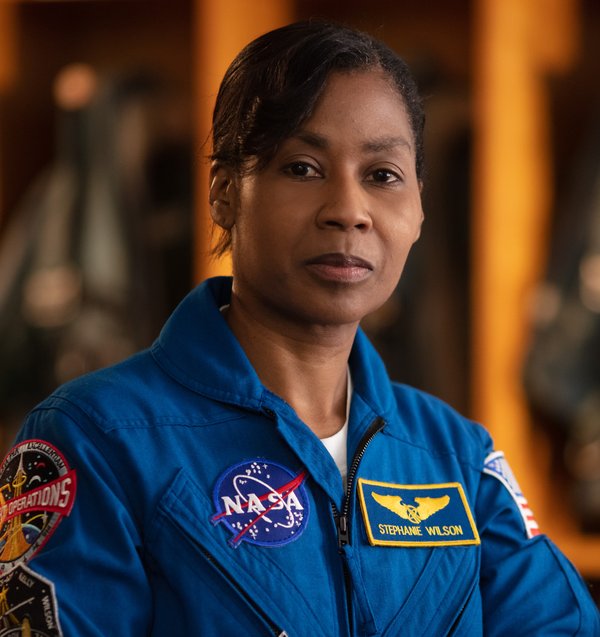 Stephanie Wilson: The NASA Astronaut Who Might Be the First Black Woman on the Moon